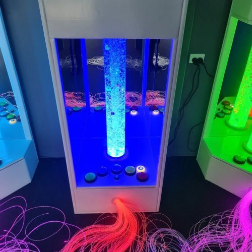 Single bubble tube in plinth for sensory rooms